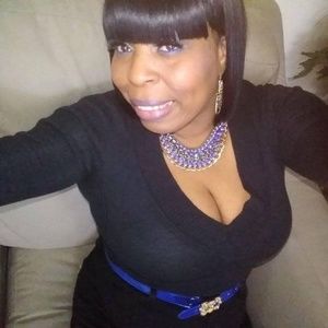 Meet your Posher, Frances